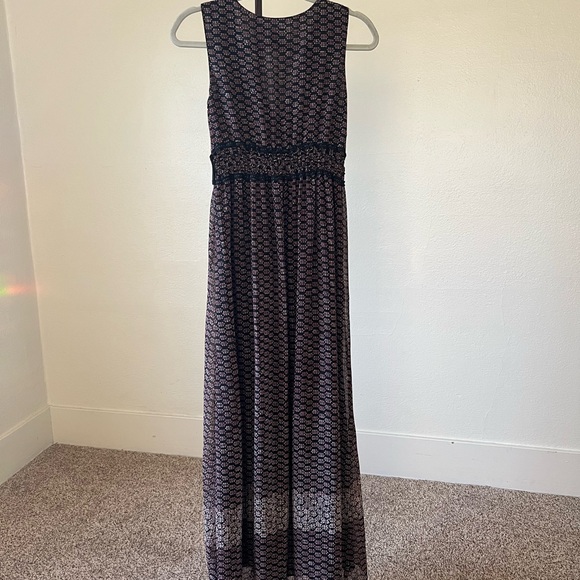 Long sleeveless dress pattern size extra small - Picture 3 of 13